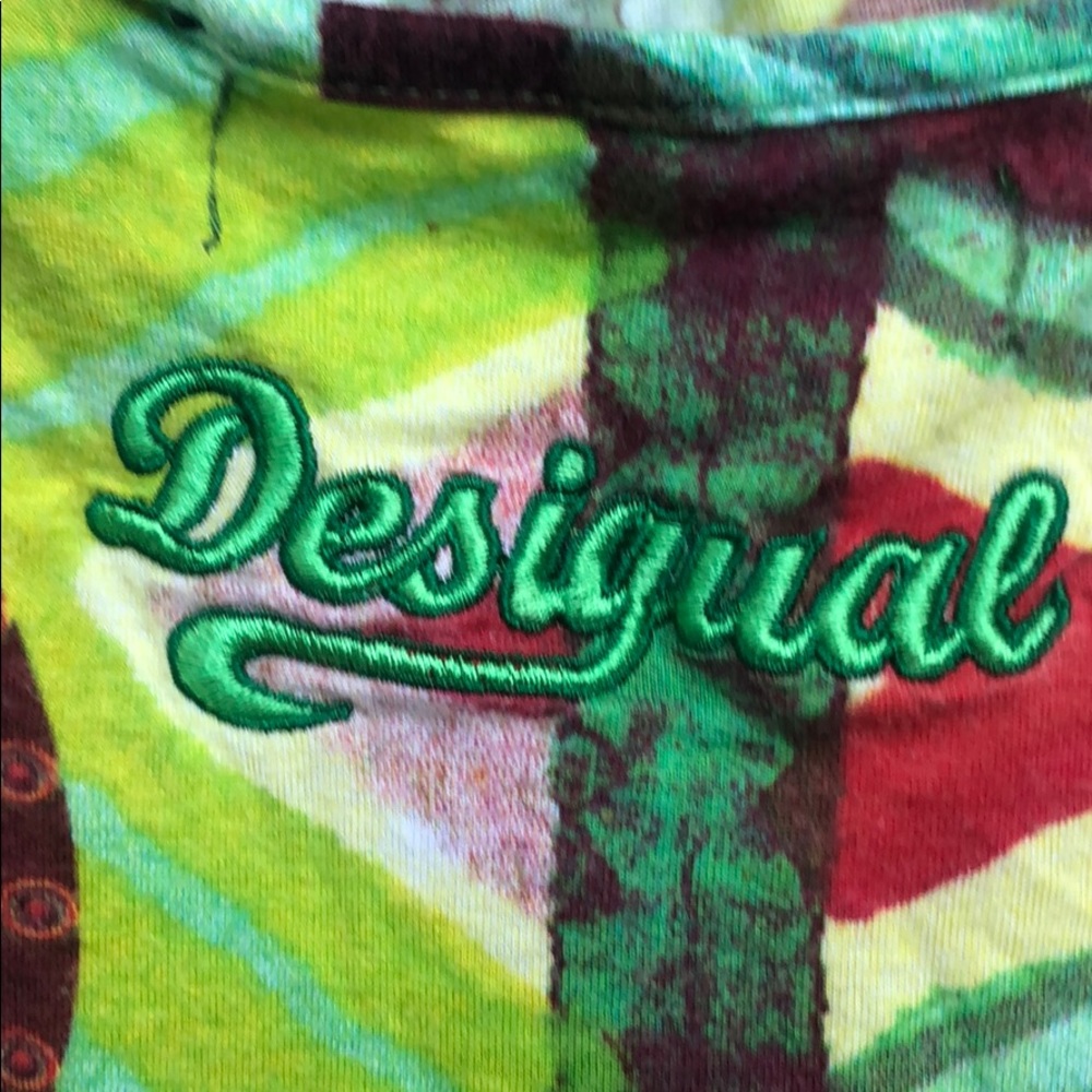 Designer top - Picture 3 of 4